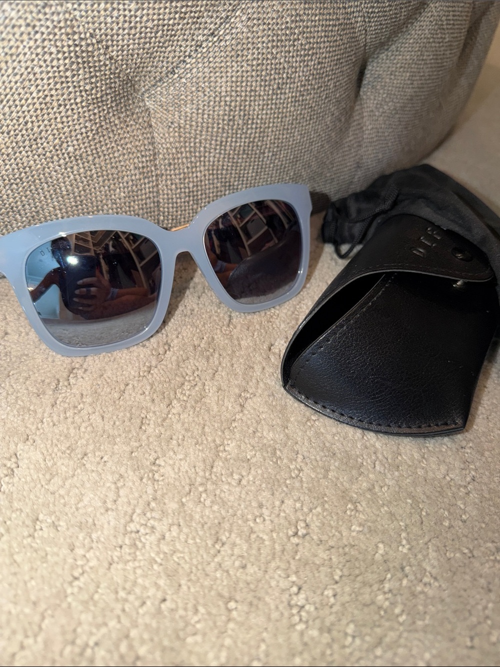 DIFF Classic Oversized Women's Sunglasses in Light Blue